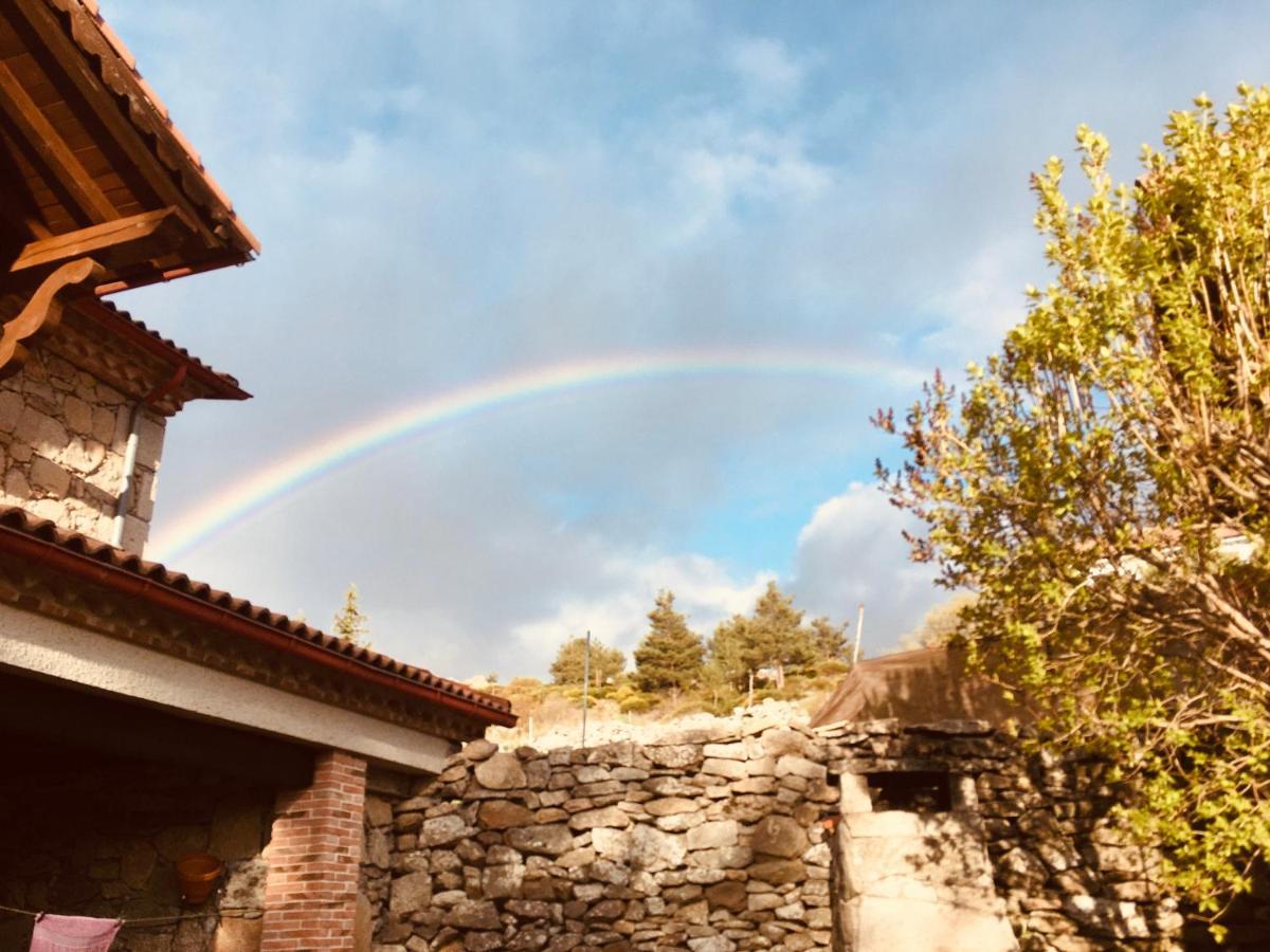 Artesano I Y III Vendégház Navarredonda de Gredos Kültér fotó