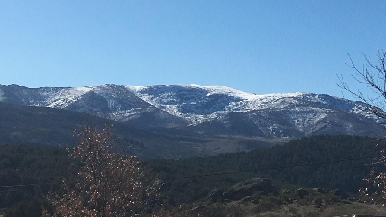 Artesano I Y III Vendégház Navarredonda de Gredos Kültér fotó